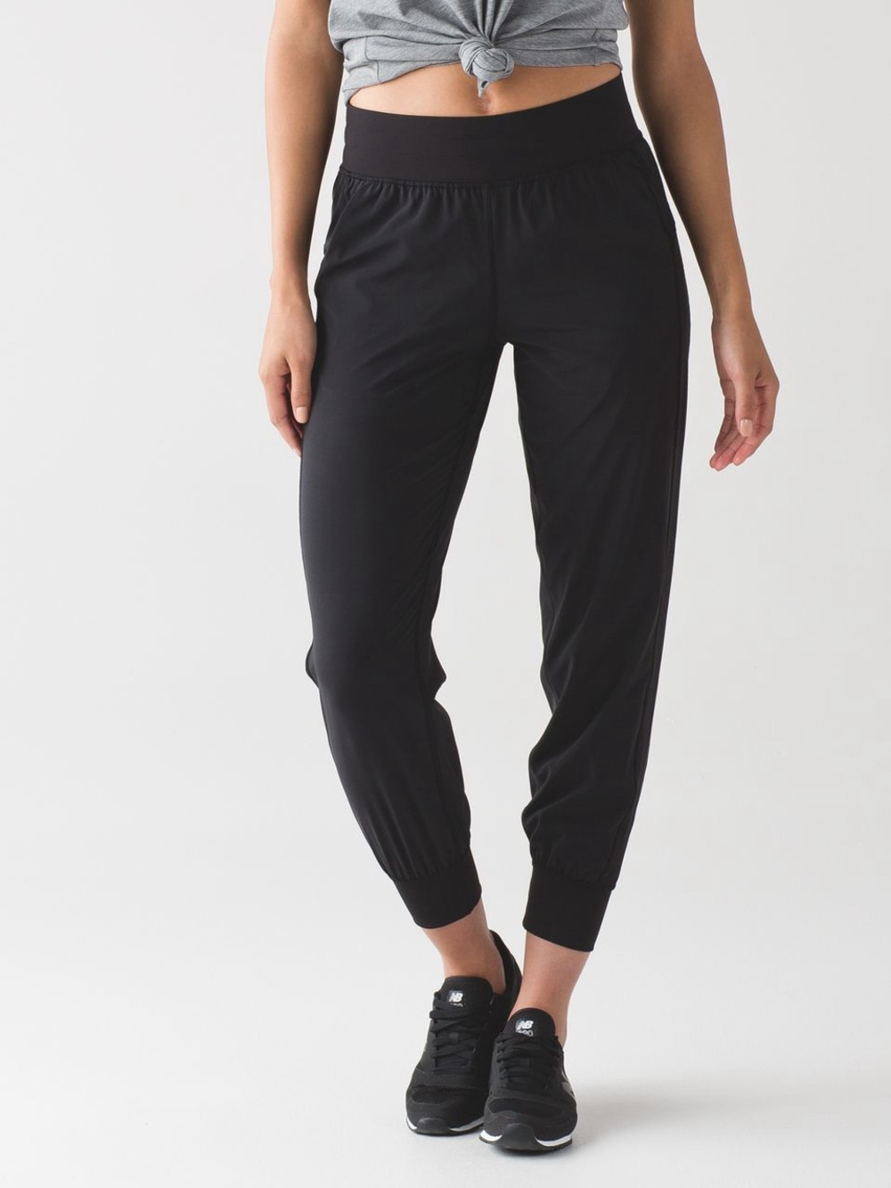 Lululemon Black Jogger Pants 28 Inch Inseem